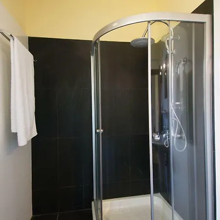 Вилла Sleeps 5