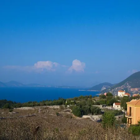 Sleeps 5 Katsarata