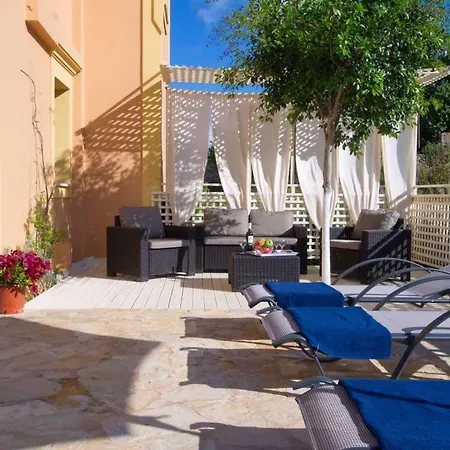 Вилла Sleeps 5 Katsarata