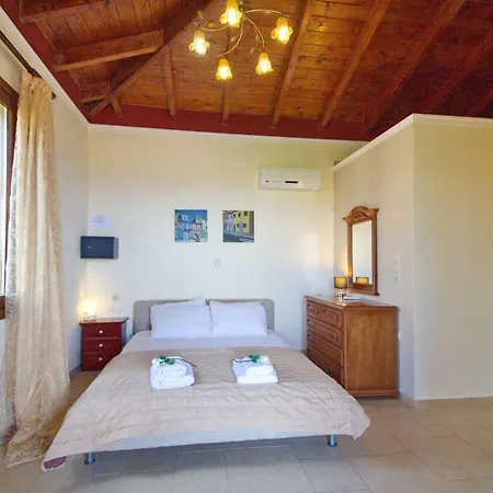 Sleeps 5 빌라 Katsaráta
